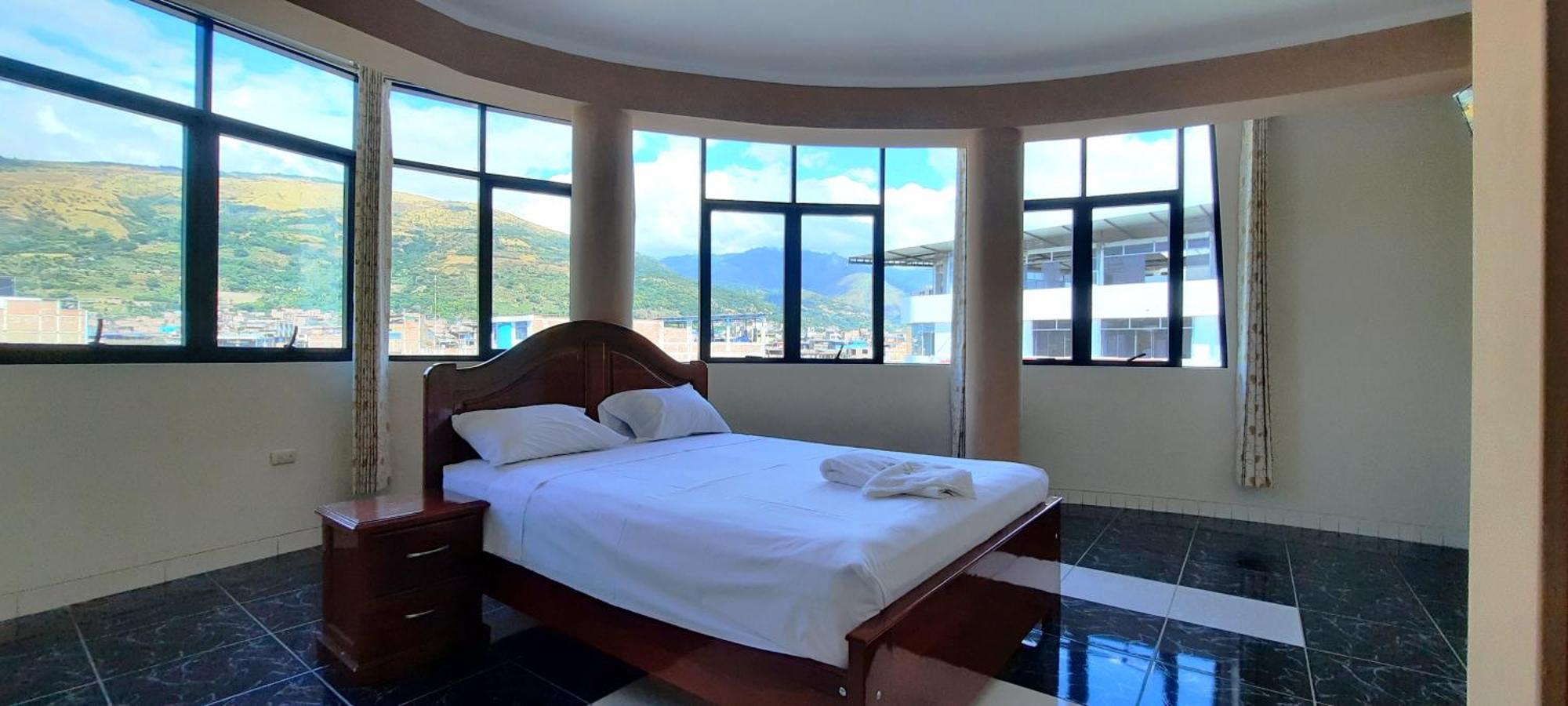 Gran Hotel Palmeras Хаэн Экстерьер фото